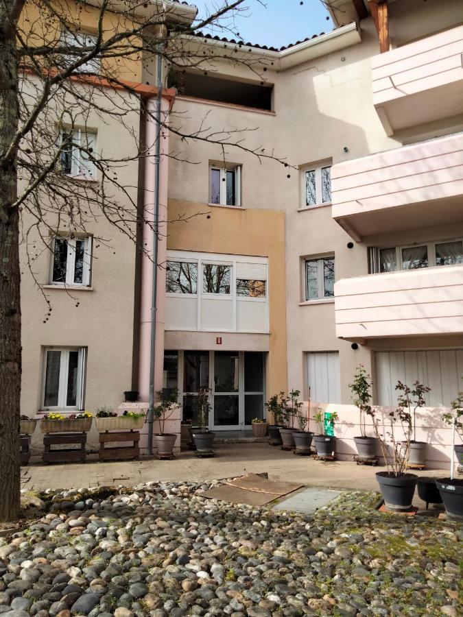 Grand T3 Avec Clim, Parking Et Terrasse Privative - Agen Apartment Exterior foto